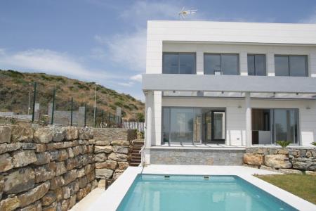 Villa de diseño contemporáneo a solo 4 minutos de Fuengirola., 248 mt2, 3 habitaciones