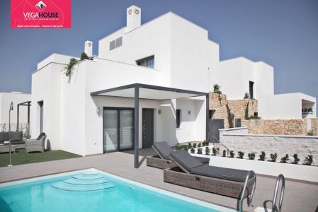 Se vende villa de lujo en Rojales- Residencial Eivissa, 120 mt2, 3 habitaciones