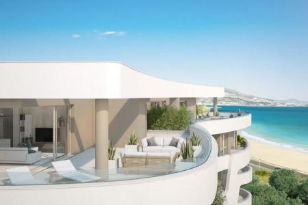 Apartamentos de lujo  con vistas al mar, 115 mt2, 2 habitaciones