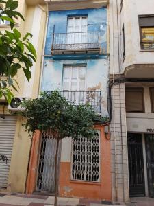 Oportunidad de vivir en una vivienda unifamiliar en pleno centro, 143 mt2, 3 habitaciones