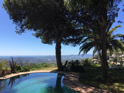 Magnificas villa con unas vistas impresionantes a toda la costa de Fuengirola, 335 mt2, 3 habitaciones