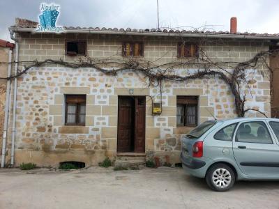 Se vende casa para rehabiliar en SANTURDE (Alava)., 4 habitaciones