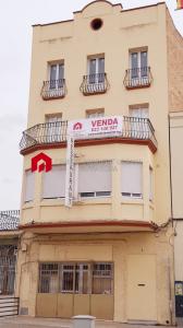 Edificio en venta en Mora d'Ebre Tarragona, 1460 mt2, 30 habitaciones