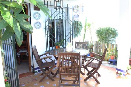 ¿Busca una BUENA casa a un paseo de la Playa de la Barrosa ¡Buenas Noticias!, 95 mt2, 4 habitaciones