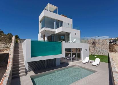 Villas de Moderno diseño en Finestrat con maravillosas vistas al mar. LLAVE EN MANO, 224 mt2, 5 habitaciones