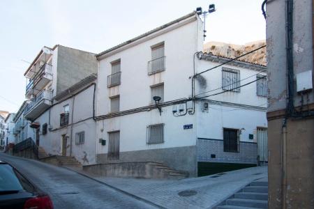 Casa de tres plantas en Íllora., 120 mt2, 3 habitaciones