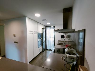 Fantástico piso en la Vila de Llançà, Alto Ampurdan., 90 mt2, 3 habitaciones