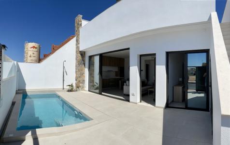GRAN OPORTUNIDAD villas con parcela y piscina privada LLAVE EN MANO en San Pedro del Pinatar, 90 mt2, 3 habitaciones