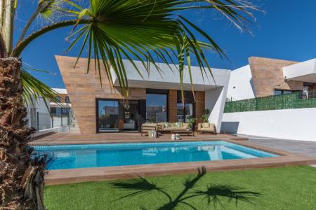 Espaciosa villa con piscina y parcela privada y solarium con vistas al mar en Balcón de Finestrat, 304 mt2, 3 habitaciones