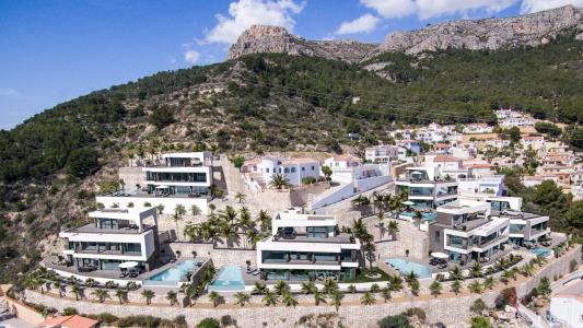 Seis villas de lujo de nueva construcción con orientación sur! Precios desde 1.650.000€., 410 mt2, 4 habitaciones