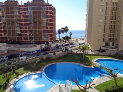 Apartamento en uno de los mejores edificios de Calpe con vistas panorámicas al mar Mediterráneo., 106 mt2, 2 habitaciones