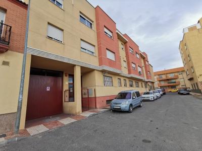 Se vende piso de dos dormitorios en Roquetas de Mar, 71 mt2, 2 habitaciones
