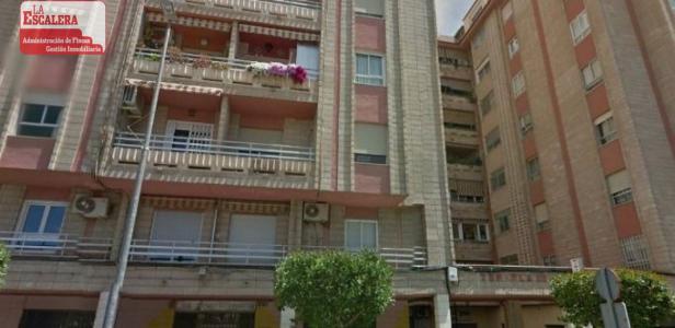 Se vende magnifico piso en AV MADRID, PETRER, 122 mt2, 3 habitaciones