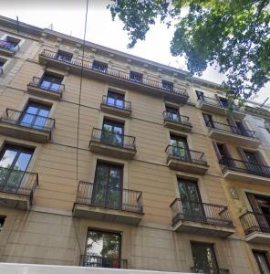 Edificio en el corazón de Barcelona de altas rentabilidades y demanda!!, 1620 mt2