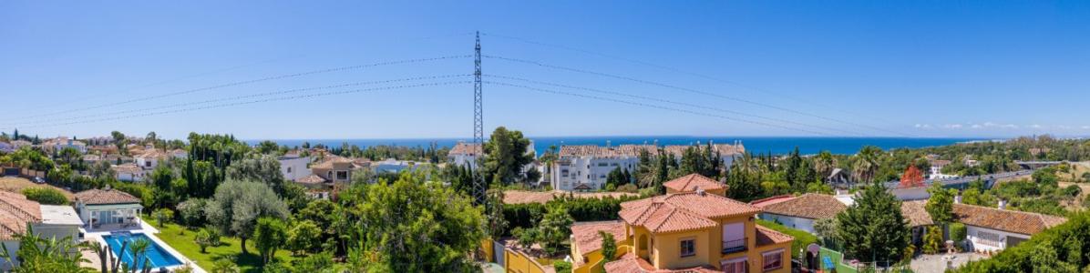 Conjunto de 8 villas independientes en Marbella con ascensor y vistas al mar desde 1.550.000€+IVA, 293 mt2, 3 habitaciones