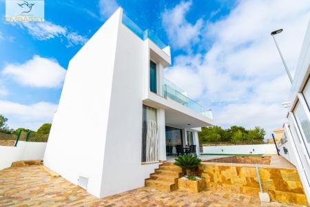 Obran nueva  Villas independientes en Orihuela Costa, 133 mt2, 3 habitaciones