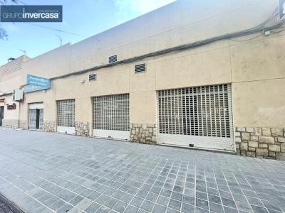 Local comercial de 250m2 situado en zona Rotonda del Agua - Metro de Quart de Poblet, 250 mt2