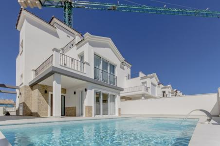 Torrevieja Villas de lujo nuevo 5 dormitorios piscina privada de 8X4 metros., 173 mt2, 5 habitaciones