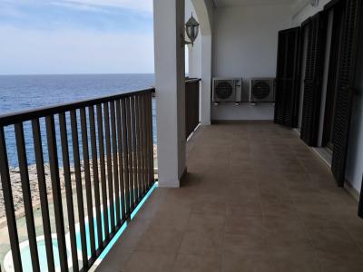 Piso con vistas al mar en Portocolom, 90 mt2, 3 habitaciones