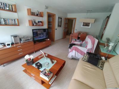 Espectacular piso en venta en Pineda de Mar, 90 mt2, 3 habitaciones