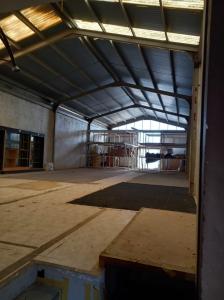 NAVE INDUSTRIAL EN VENTA EN TORRENTE, 900 mt2