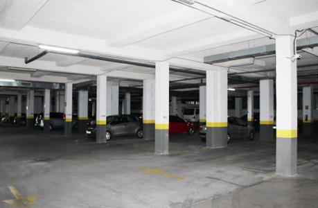 Plaza de garaje en calle Gamonal, 24 mt2