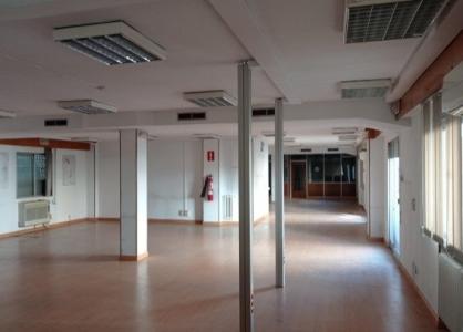 Oficina en venta en Calle Oca, Carabanchel, 304 mt2, 1 habitaciones