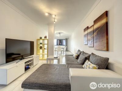 En venta, piso dúplex situado en una de las mejores zonas de Las Palmas de Gran Canaria, 129 mt2, 2 habitaciones