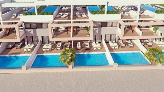 Finestrat: Moderno chalet adosado de nueva construcción con piscina privada, 250 mt2, 3 habitaciones