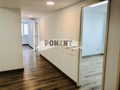 Se vende piso destinado a oficina en Ibiza centro, 100 mt2