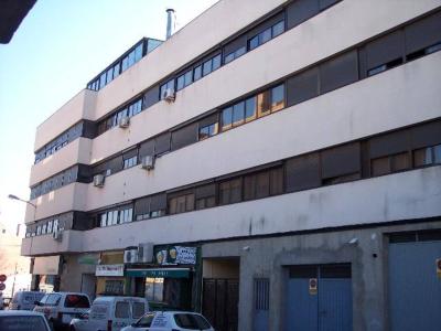 PISO AMPLIO, 100 mt2, 3 habitaciones