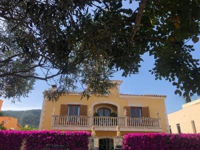 Villa en San Agustín en la costa suroeste de la Bahía de Palma, 380 mt2, 6 habitaciones