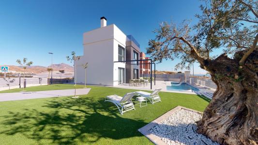 Promoción de villas de obra nueva independientes, con piscina privada y acabados modernos, 118 mt2, 3 habitaciones