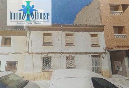 Inmohouse vende casa para reformar o edificar obra nueva., 268 mt2, 3 habitaciones