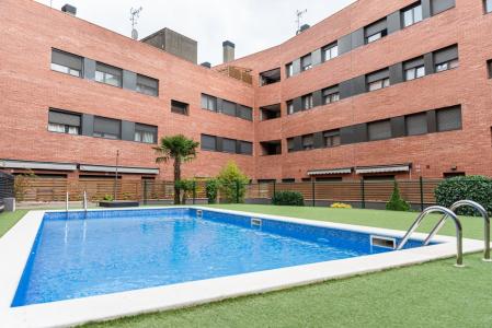 Espectacular ático dúplex con terraza y piscina comunitaria, 82 mt2, 2 habitaciones