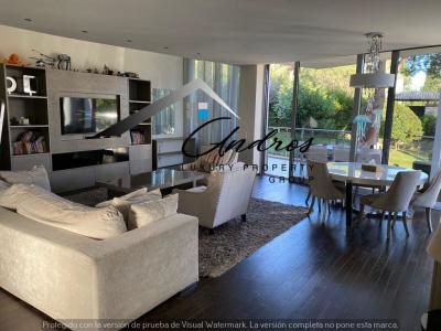 Apartamento  dúplex  en  alquiler  para  larga  temporada  en  Marbella,  Sierra Blanca., 140 mt2, 2 habitaciones