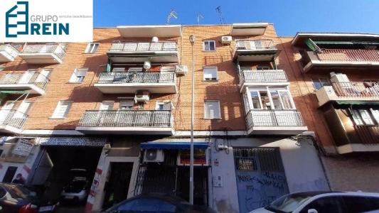 Piso en venta en CALLE RAMON SERRANO, MADRID, 74 mt2, 2 habitaciones