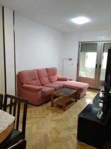 Urbis te ofrece un piso en venta en zona El Zurguén, Salamanca., 80 mt2, 3 habitaciones