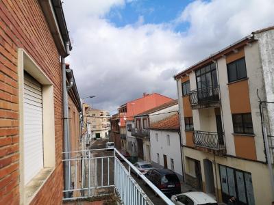 Urbis te ofrece una estupenda casa en venta en Vitigudino, Salamanca., 100 mt2, 3 habitaciones