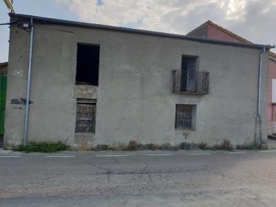 Urbis te ofrece una casa en venta en Escurial de la Sierra, Salamanca., 289 mt2