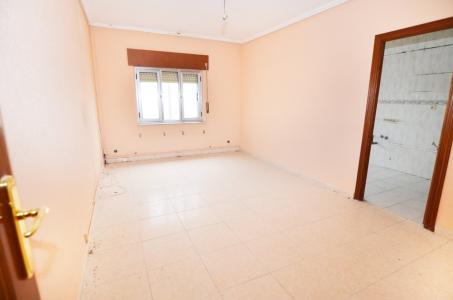 Urbis te ofrece una casa en venta en Paradinas de San Juan, Salamanca., 293 mt2, 3 habitaciones