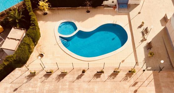 Apartamento reformado en Levanta con parking y piscina comunitaria, 89 mt2, 2 habitaciones