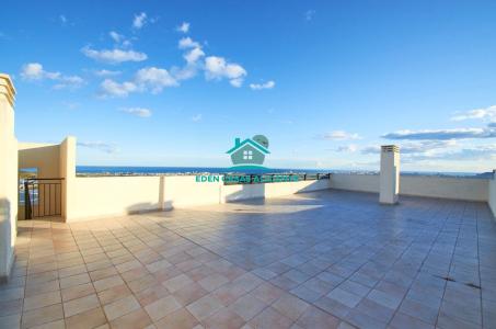 Ático con vistas panorámicas al mar en Bonalba Golf 3 dormitorios, solárium y piscina comunitaria, 120 mt2, 3 habitaciones