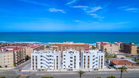 Apartamento con vista al mar en Guardamar del Segura, 98 mt2, 2 habitaciones