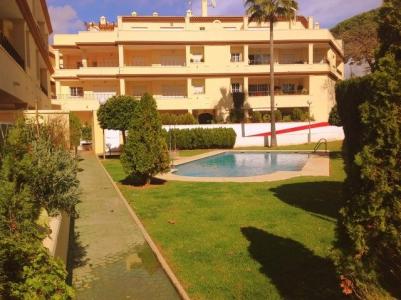 Vivienda en venta en zona de Elviria (Marbella), 132 mt2, 2 habitaciones