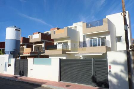 Chalets independientes a la venta en Santiago de la Ribera, Costa Cálida., 132 mt2, 3 habitaciones