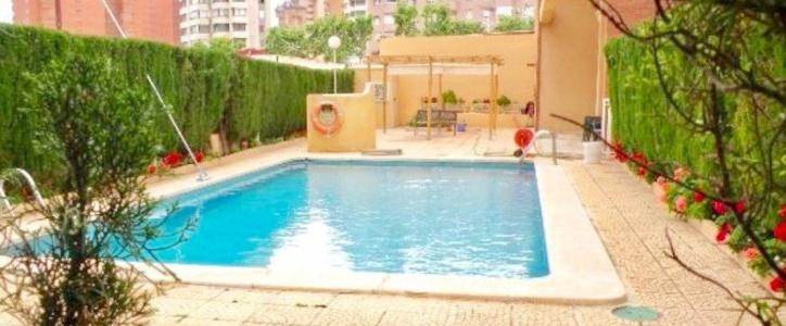 Estupendo apartamento en Levante con parking propio y piscina, 83 mt2, 2 habitaciones