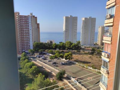 Apartamento con piscina comunitaria y vistas a playa de Poniente., 55 mt2, 1 habitaciones