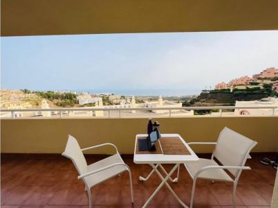 Magnifico apartamento con vistas panorámicas al mar en Calahonda., 140 mt2, 2 habitaciones