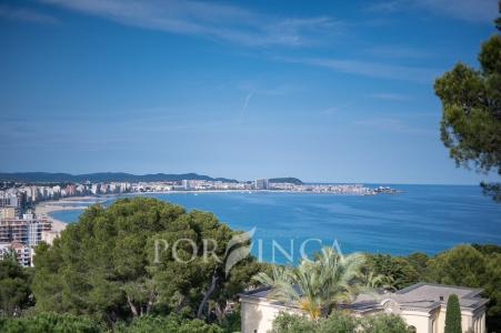 Exclusiva propietat a Sant Antoni de Calonge amb vistes al mar., 451 mt2, 5 habitaciones